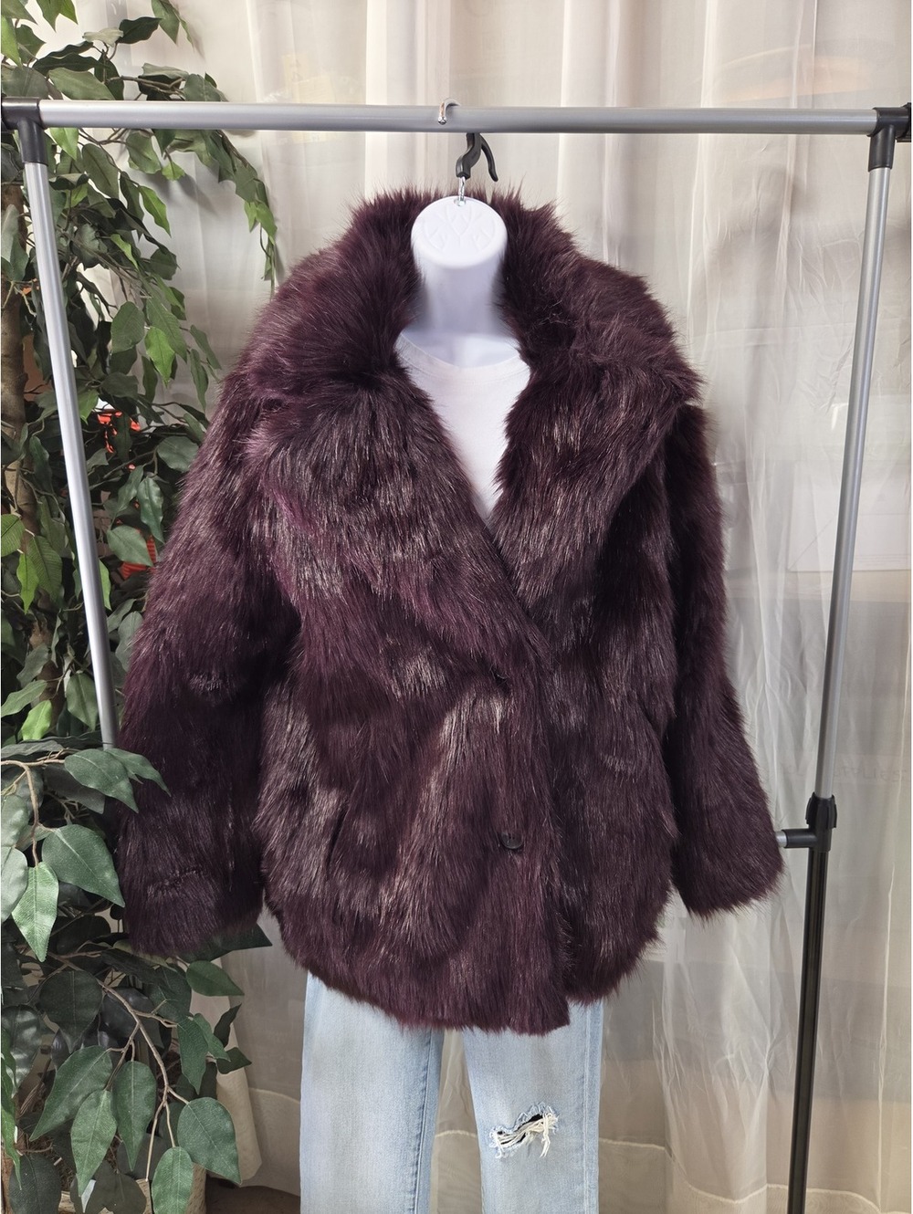 Express Plum Burgundy Faux Fur Statement Winter Coat Jacket Womens Size S P